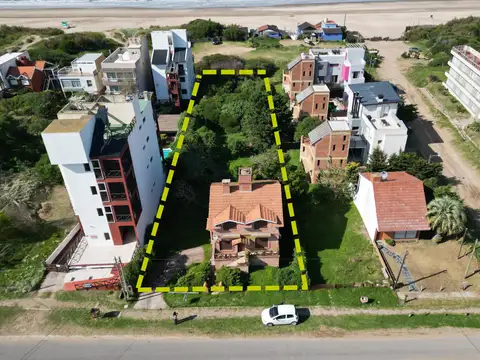 Lote Multifamiliar – Hotelero a metros del mar