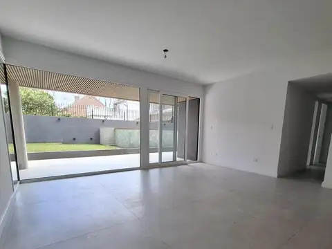 Departamento en Venta con 2 cocheras