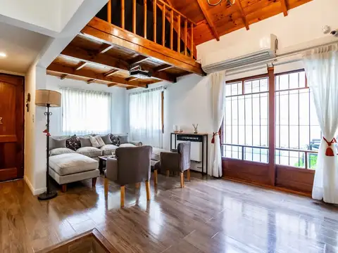 VENTA CASA 4 AMB-QUINCHO-PILETA-COCH-CIUDAD JARDIN