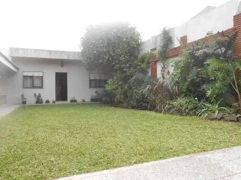Casa en Venta en Ramos Mejia, USD 280.000