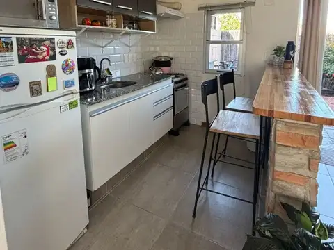 Angela Gil y Macheroni 100