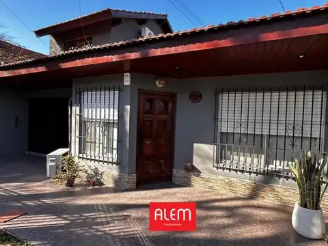 CASAS - CASA - LUIS GUILLÓN, GRAN BS. AS. SUR