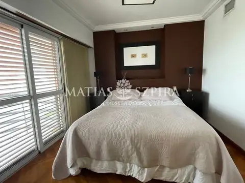 Departamento en Venta con 2 cocheras