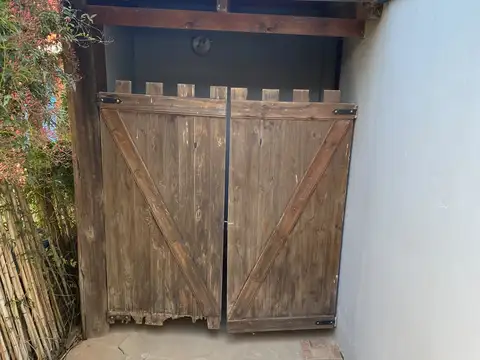 EXCELENTE CASA EN ALQUILER EN LOS CARDALES