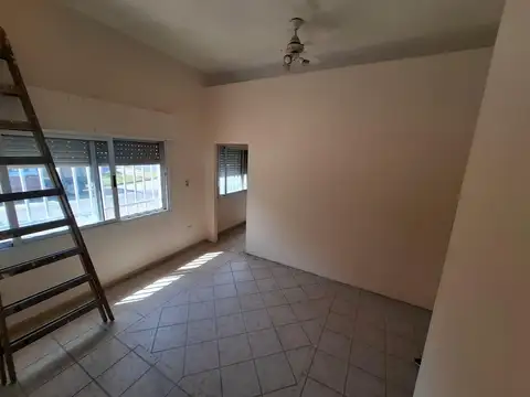 Depto Tipo Casa en Alquiler en Villa Martelli, $ 500.000