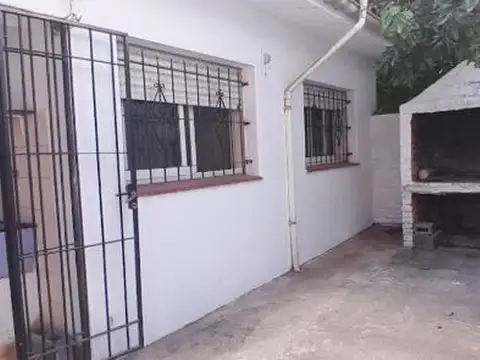 Casa en venta - 4 Dormitorios 2 Baños - Córdoba