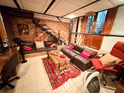 Depto Tipo Casa 2 ambientes con 1 baño