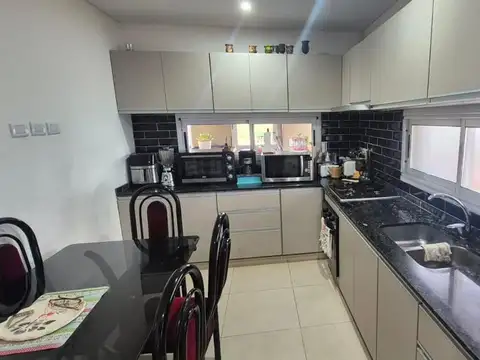 Casa en Venta en San Sebastian, USD 182.000