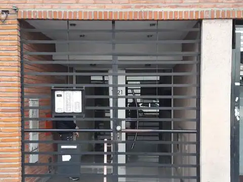 Av La Plata 1321 7º B