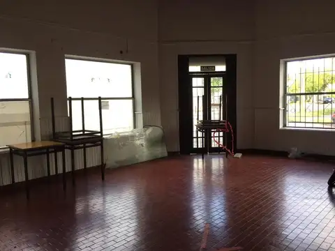 EXCELENTE LOCAL COMERCIAL 