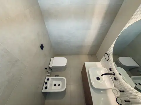 Piso único 4 Ambientes con balcón aterrazado y parrilla