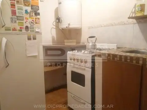 Depto Tipo Casa 4 ambientes con 2 baños