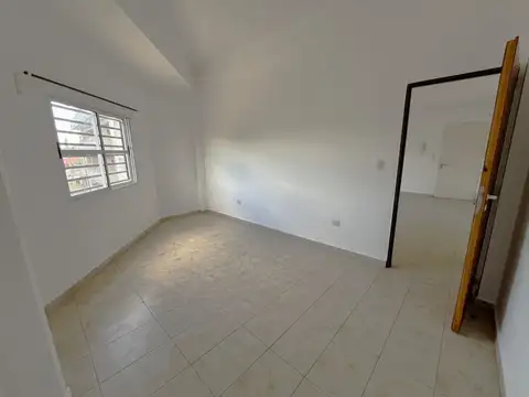 Departamento - Alquiler - Argentina, Ezeiza - Presidente Peron 690