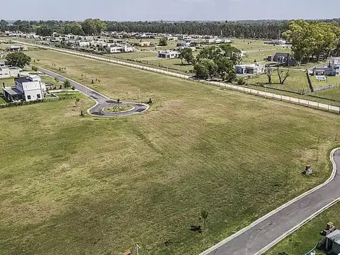 Lote en Venta en Monet Barrio Privado, USD 20.000 Anticipo, Financiación, Posesión Inmediata Campana