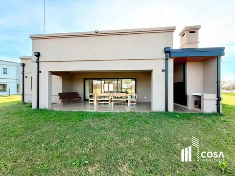 Casa en Venta en Piñero, USD 190.000