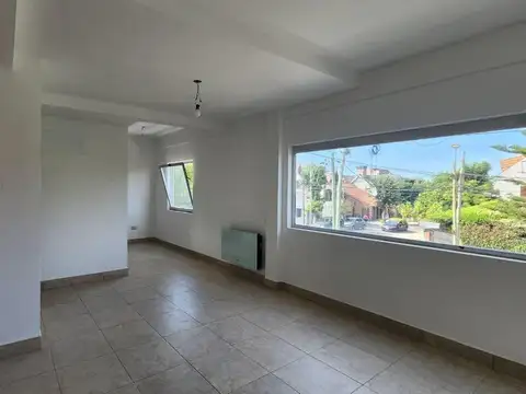 Aristóbulo del Valle al 500