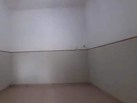 Depto Tipo Casa en Venta en Remedios de Escalada, USD 42.000