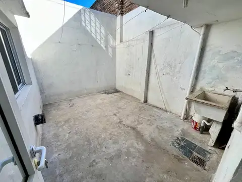 Depto Tipo Casa en Venta en Remedios de Escalada, USD 39.000