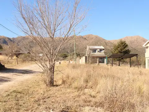 Terreno en Venta en Los Cocos, USD 25.000