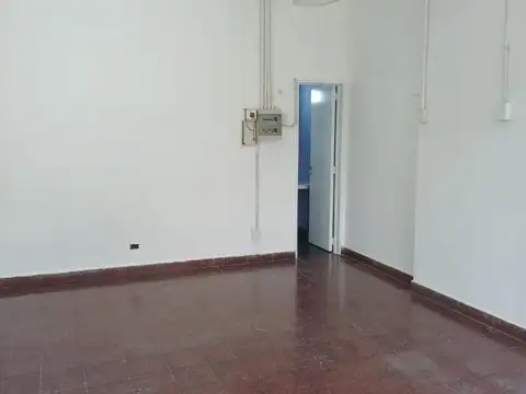 Avenida Almirante Brown 700