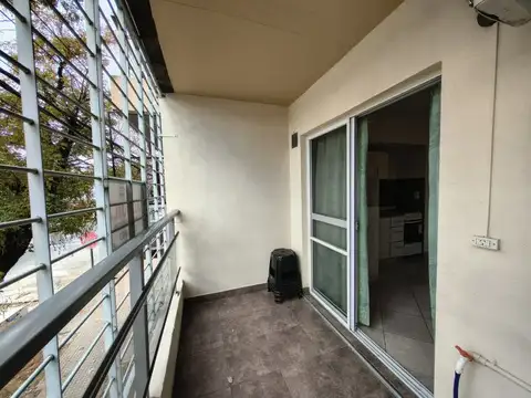 Departamento en Alquiler en Barrio España y Hospitales, $ 290.000