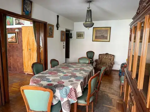 Av. Rivadavia 6325 , Piso 4