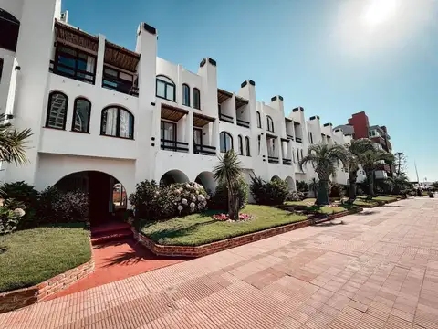 Apartamento de 2 dormitorios en venta Punta
