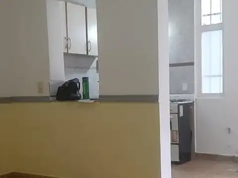 Depto Tipo Casa en Alquiler de 3 ambientes