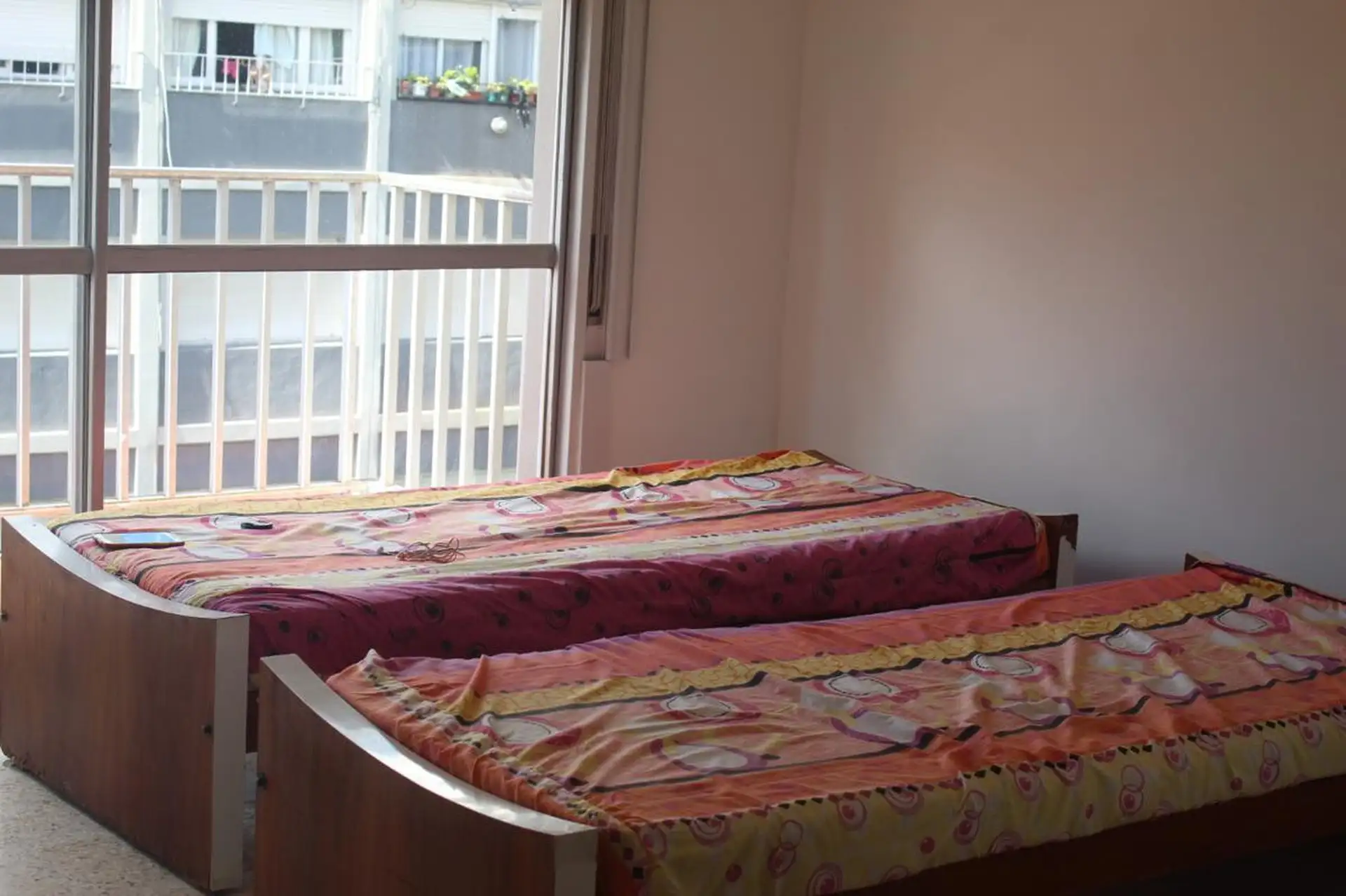 Departamento monoambiente divisible en piso alto con balcón