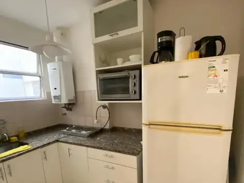 2 Ambientes - Lateral - Excelente Ubicacion - Ideal Inversion