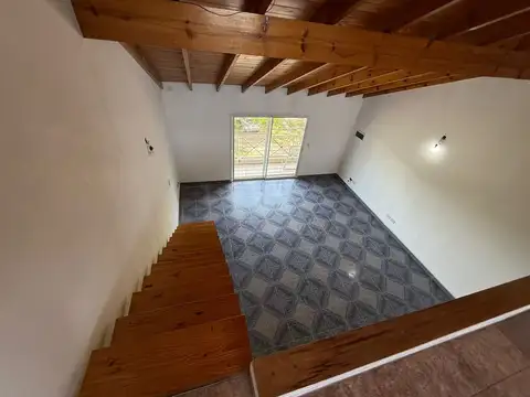 PH EN ALQUILER 3 AMBIENTES VILLA ADELINA