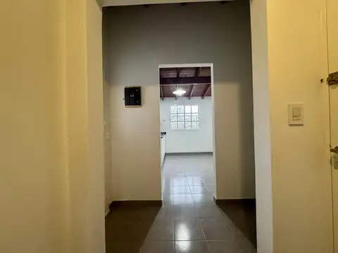 Depto Tipo Casa en Alquiler de 2 dormitorios