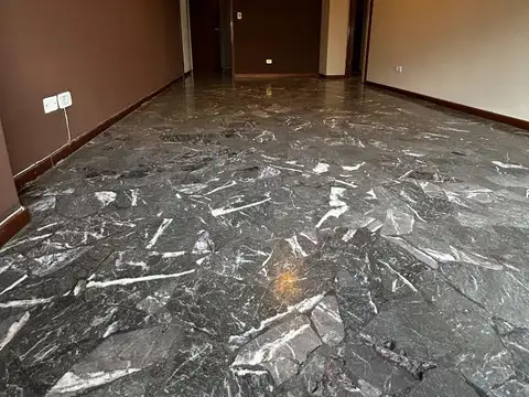 A Nazarre 3100 , Piso 2