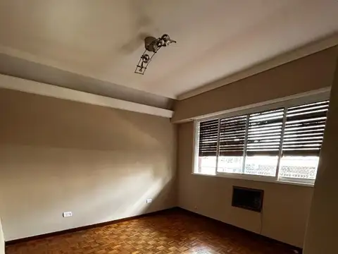 Departamento en Alquiler en Villa del Parque, $ 1.450.000