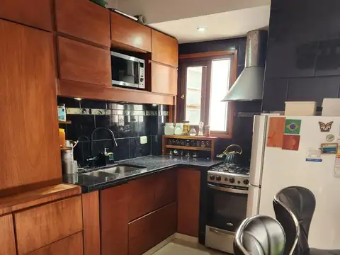 Independencia al 3800