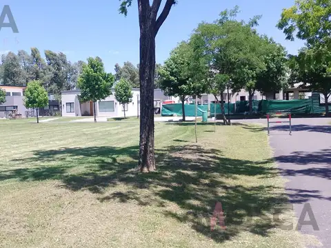 La Cesarina barrio cerrado