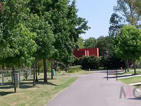 Terreno en Venta de 859,0 m2