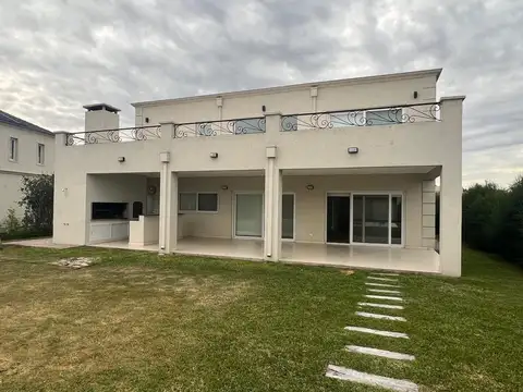 Casa en Venta 4 años