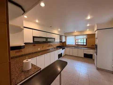 Casa en Alquiler 35 años