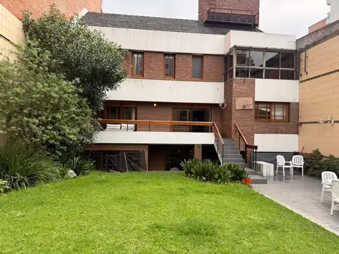 Casa en Alquiler de 5 dormitorios