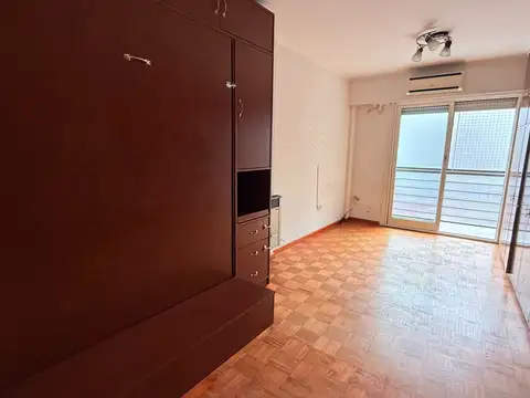 Alquiler MONO amueblado balcón cocina Lavarropa