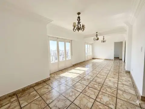 Departamento en Venta de 5 ambientes