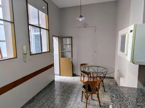 Departamento en venta - 5 Dormitorios 3 Baños - Monserrat