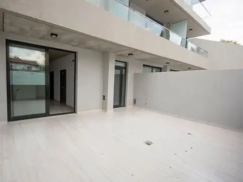 VENTA 2 amb con Patio en Villa del Parque