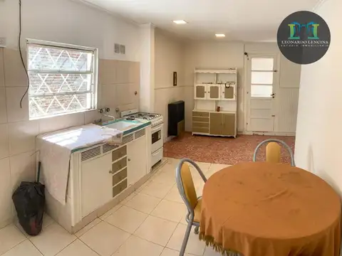 VENTA CASA - 4 AMB. - MALVINAS ARGENTINAS - 