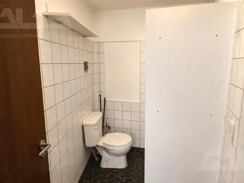 Local en Alquiler en San Antonio de Padua, $ 700.000
