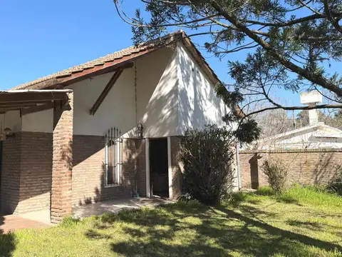 VENTA - Casa de 2 dormitorios - Funes
