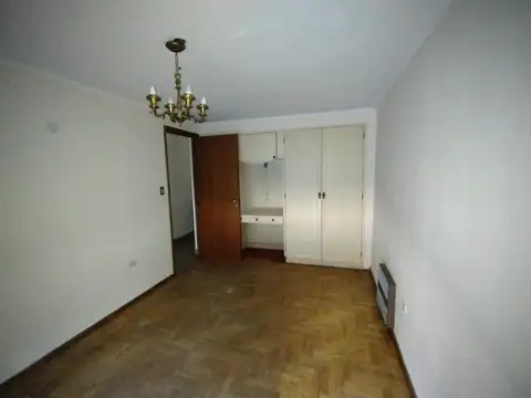 Casa en Venta en Alberdi, USD 350.000