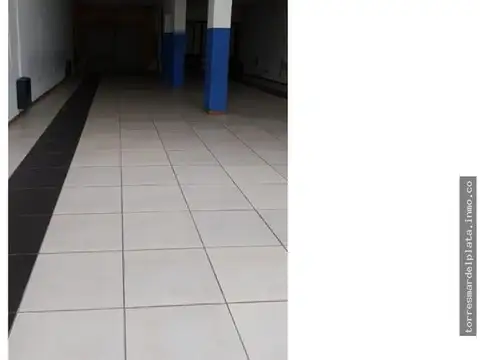Local de 200m2