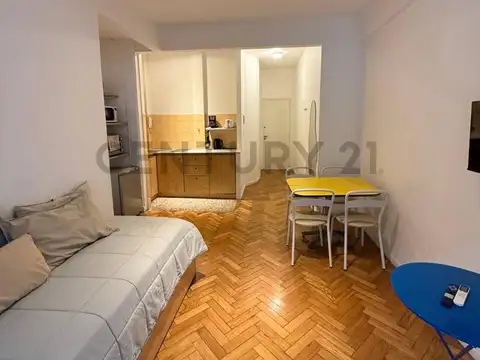 Uriarte 2400, Piso 0